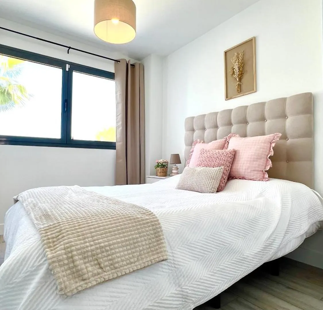 Precioso Apartamento Con Vistas Al Mar Manilva 0*,